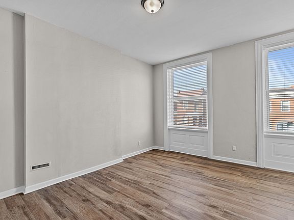 5th image of 2648 Oregon Ave #A