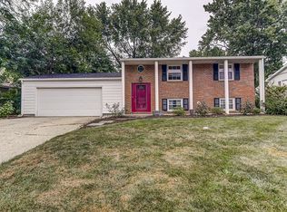 25 Pinto Dr, Springfield, IL 62702