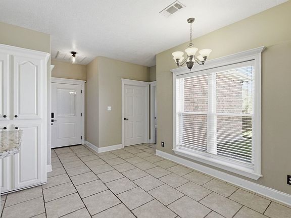 4th image of 7281 W Savannah Ln