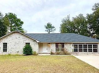 117 Ole Oak Rd, Allenhurst, GA 31301