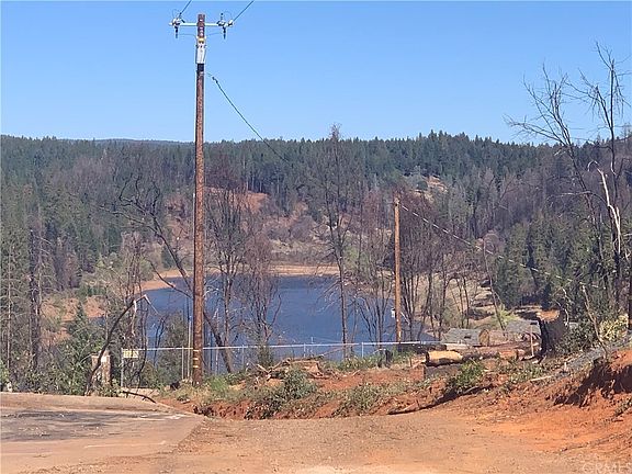 3rd image of 13771 Sugar Pine Dr