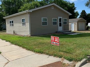 1324 E Ash Ave, Mitchell, SD 57301