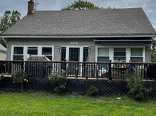 823 Koch Dr, Toledo, OH 43615