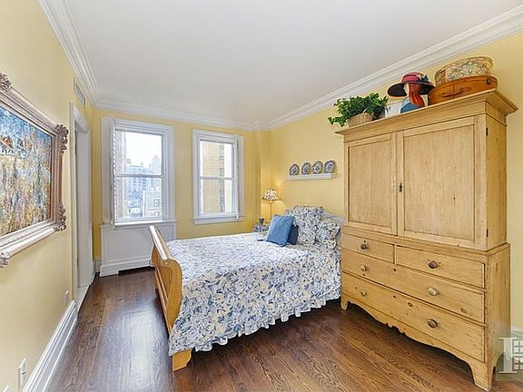 5th image of 608 Cathedral Pkwy #9C