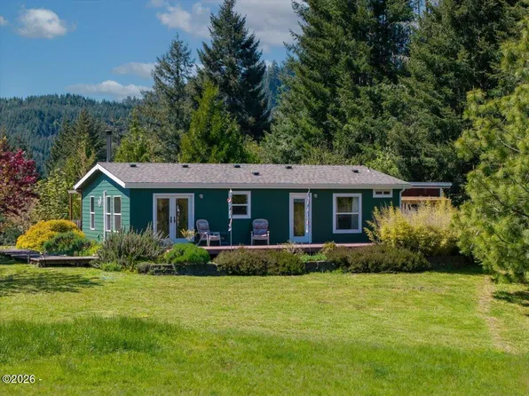 26585 Fudge Rd, Alsea, OR 97324