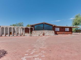 5637 N Northern Hills Dr, Tucson, AZ 85704
