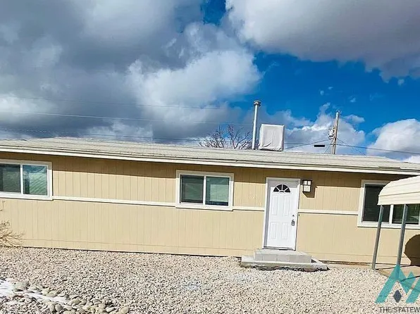 1213 Pinon Dr, Milan, NM 87021