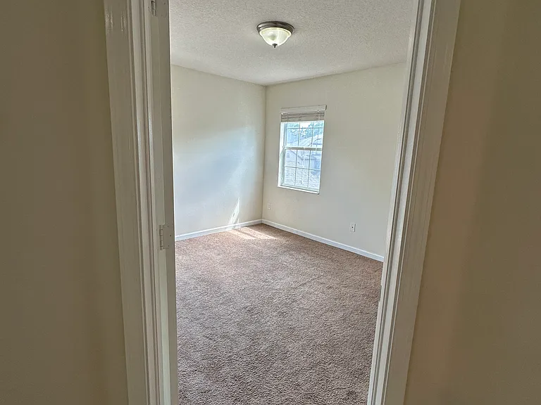 14227 Wake Robin Dr — Photo 35