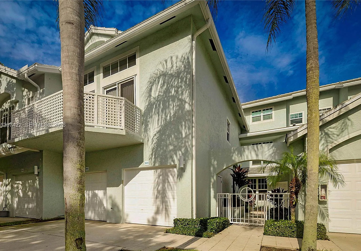 Sea Colony Condo — Photo 1