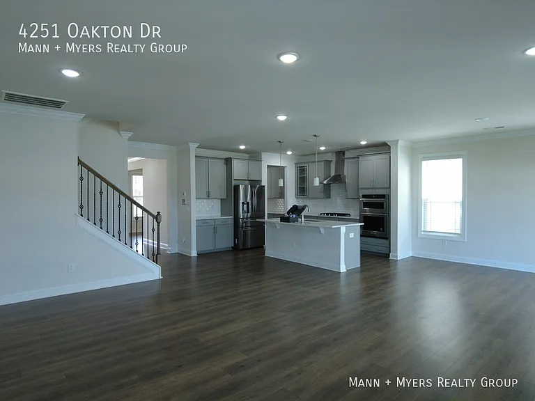 4251 Oakton Dr — Photo 15