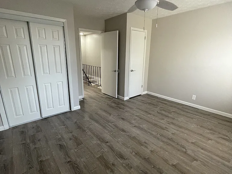 4800 Scheel Rd — Photo 3