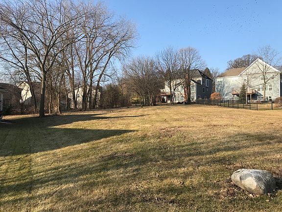 4th image of 3733 Saint Germain Pl