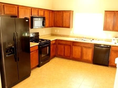 3rd image of 14168 Spanish Point Dr