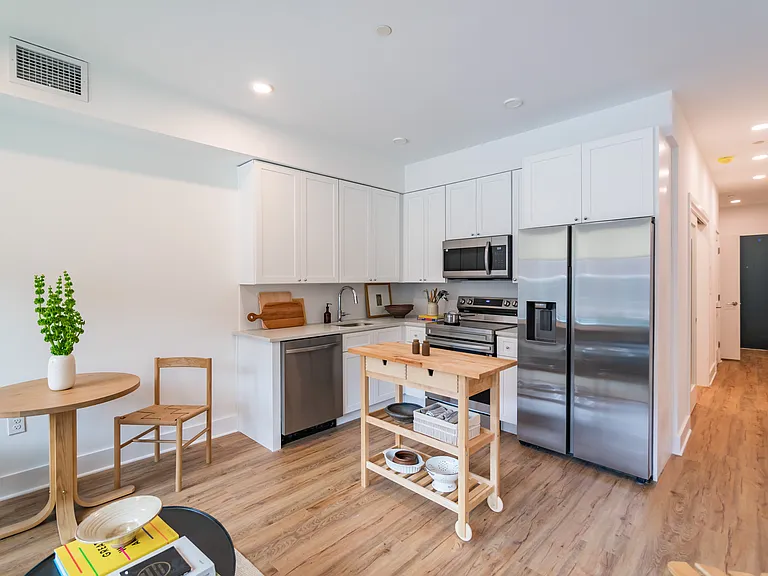 The Howell - 2101 Washington Ave — Photo 58
