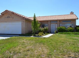 5848 Charlotte Pl, Palmdale, CA 93552