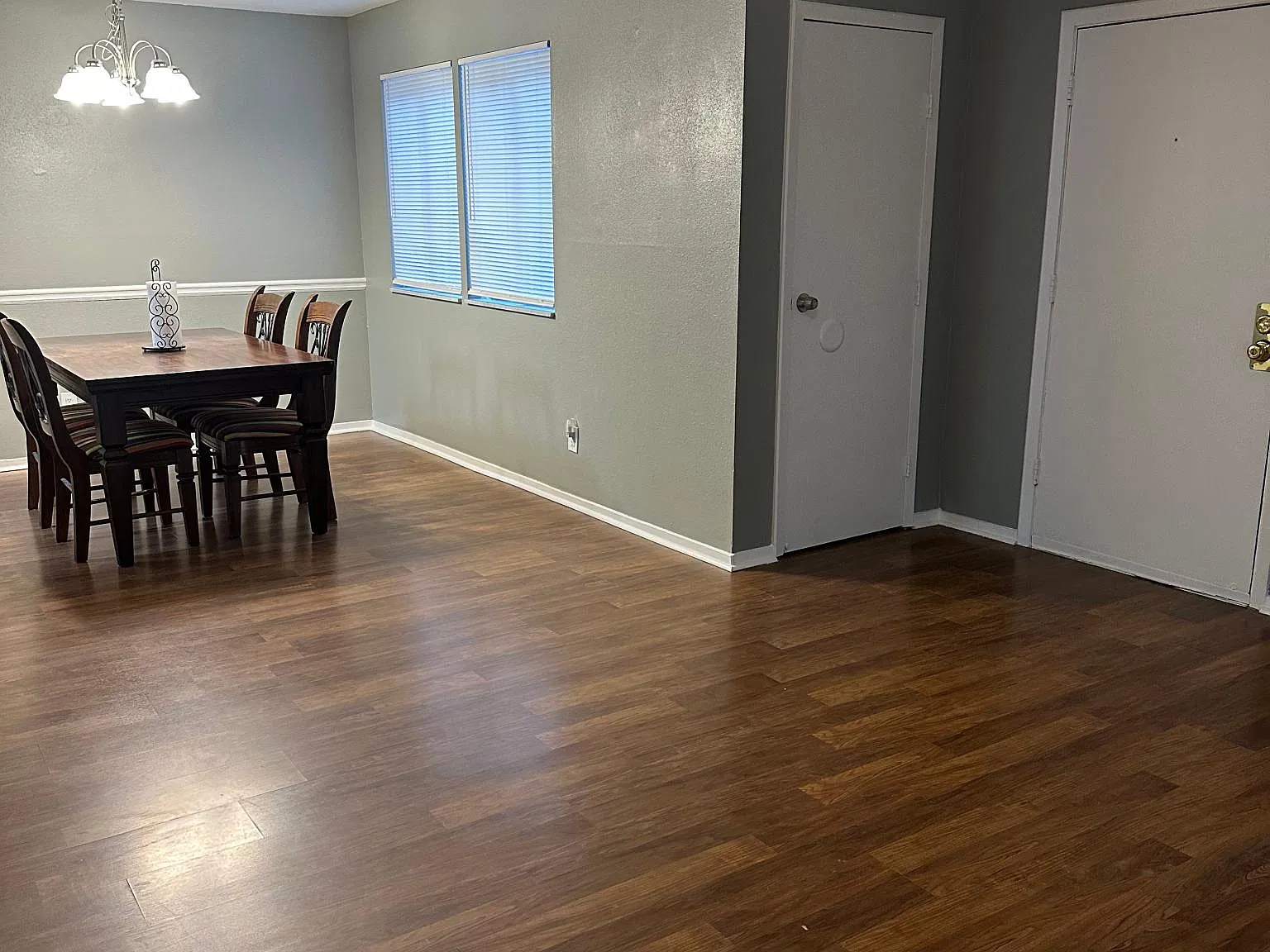 6519 W Newberry Rd — Photo 3