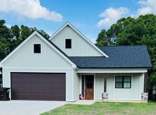 (Undisclosed Address), Hollywood, AL 35752