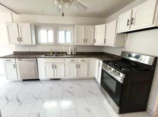 37 Boulevard, Kingston, NY 12401
