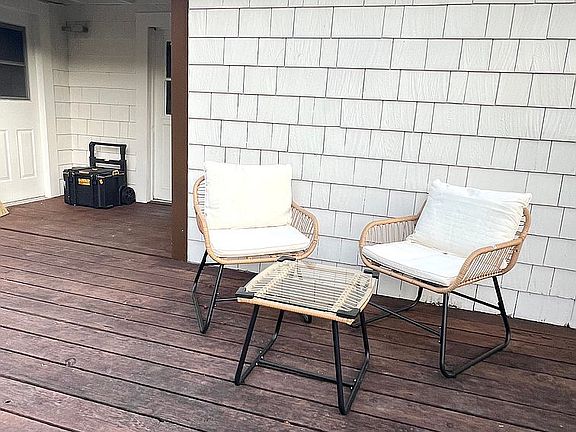 3rd image of 507 Pineo Ave #B