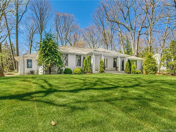 2nd image of 52 Shady Knoll Ln