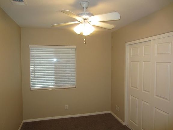 3rd image of 266 W 24th St