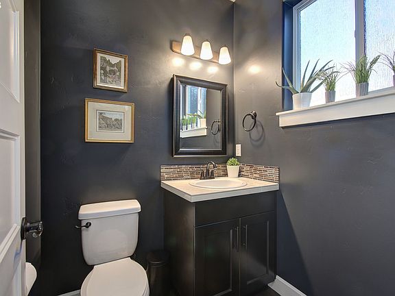 5th image of 10208 NE 132nd Ave