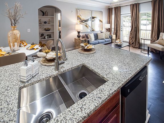 4th image of 5375 Sugarloaf Pkwy APT 7104