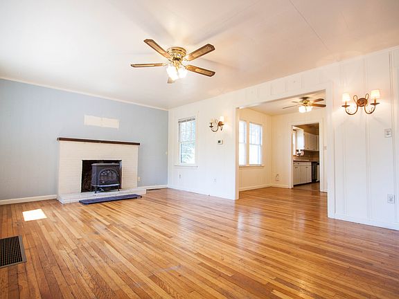 2nd image of 856 Pino Vista Ct
