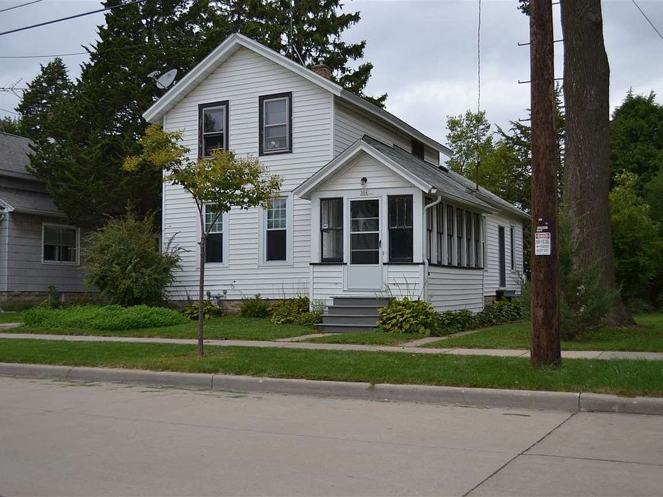 1st image of 306 W 12th Ave