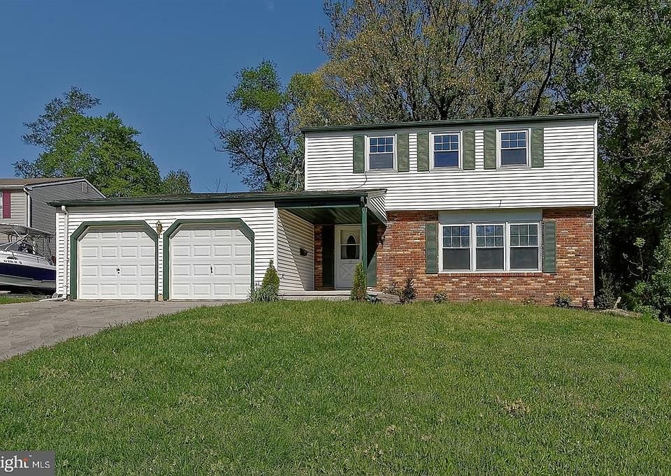 1st image of 12 Cedar Creek Dr