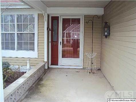 2nd image of 1179A Thornbury Ln