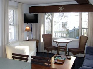 488-490 Commercial St #17, Provincetown, MA 02657