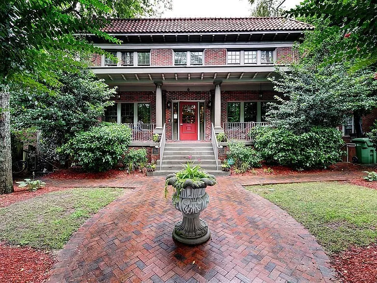 691 Penn Ave NE #9 — Photo 2