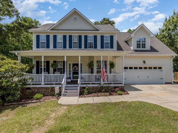 326 Old Cabin Ct, Angier, NC 27501
