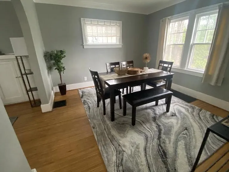 37 Irvington Rd — Photo 3