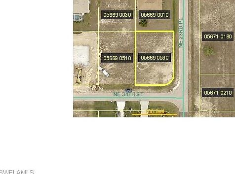 2nd image of 2309 NE 34th St