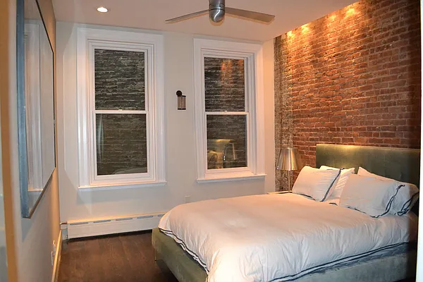 Rented by Tabak Real Estate | media 21