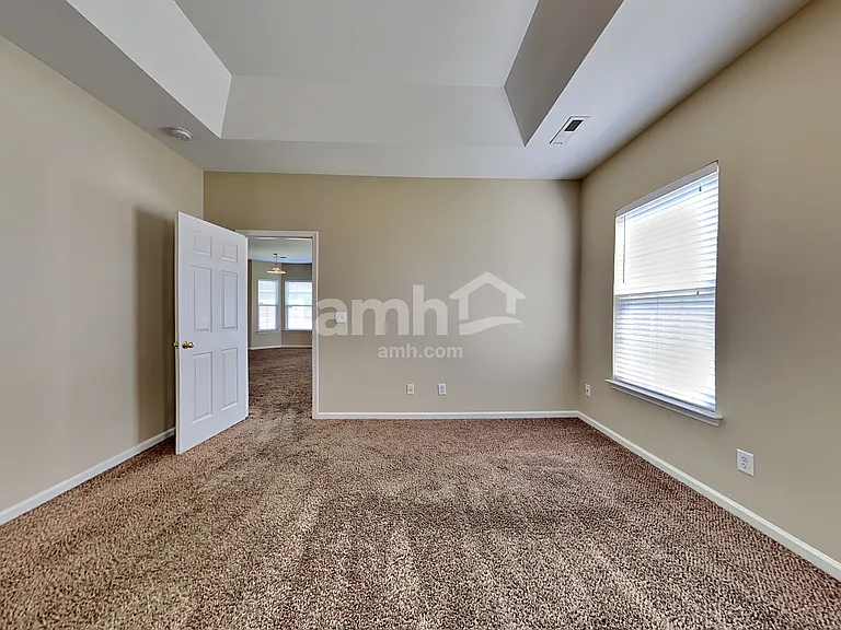 7740 Desoto Dr — Photo 8