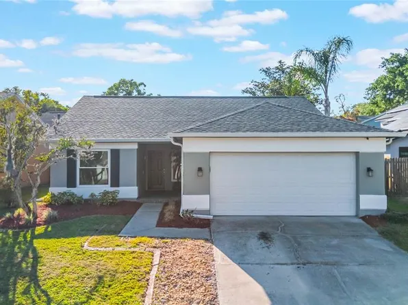 1052 Dees Dr, Oviedo, FL 32765