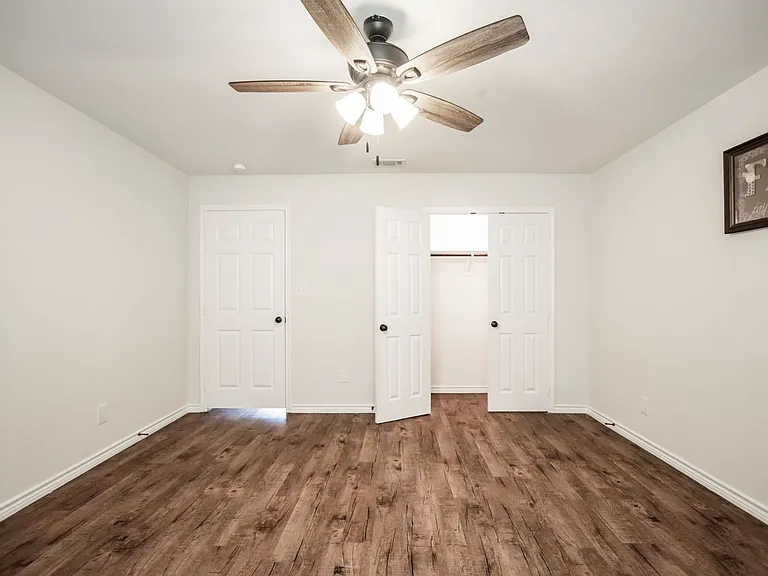 The Villas Apartments — Photo 7