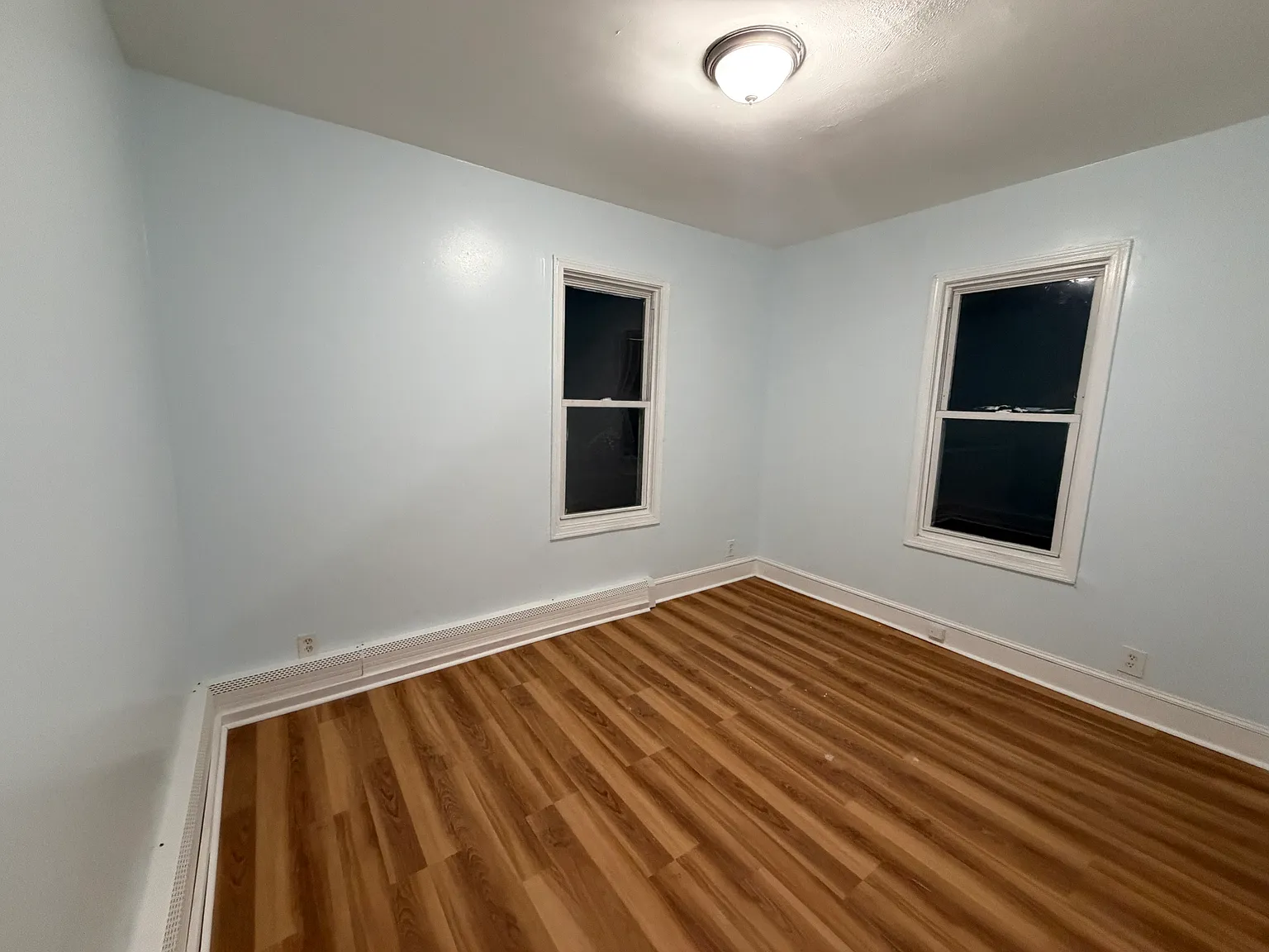 3 bed, 1400 sqft, $2,500 — Photo 4