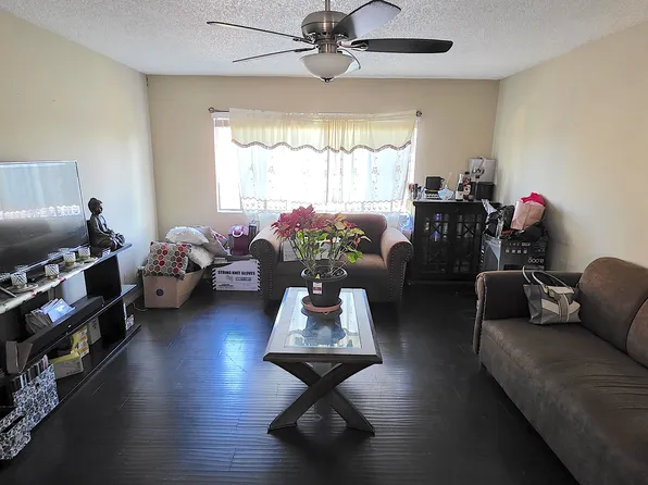 612 S Acacia Ave #B, Compton, CA 90220