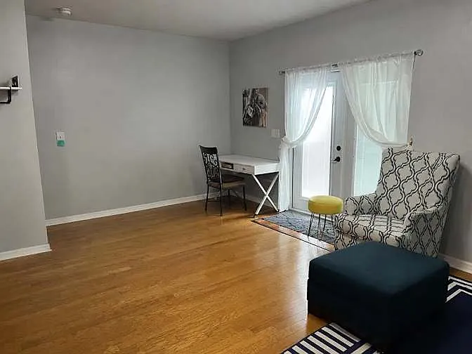 4239 Tyler Cir N #2 — Photo 3