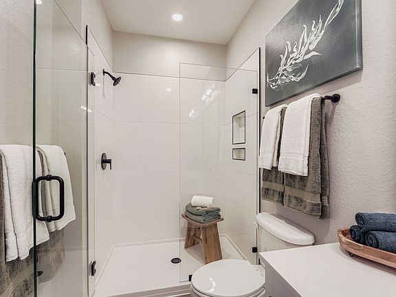 5th image of 904 S Lake St #10307