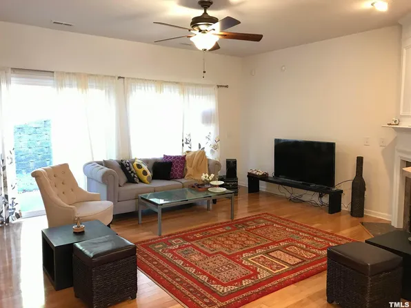 8718 Owl Roost Pl, Raleigh, NC 27617