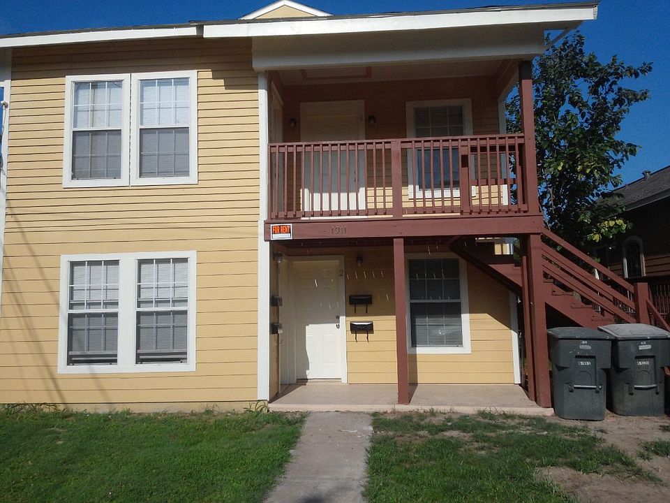 1st image of 1911 40th St