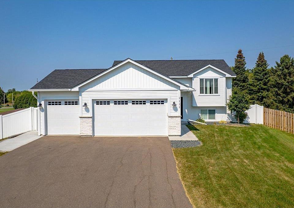 1st image of 1111 Rich River Way
