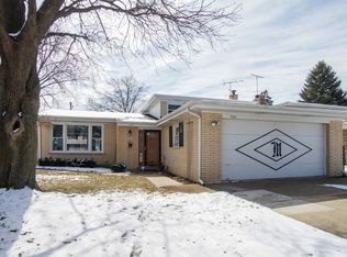 727 W Millers Rd, Des Plaines, IL 60016