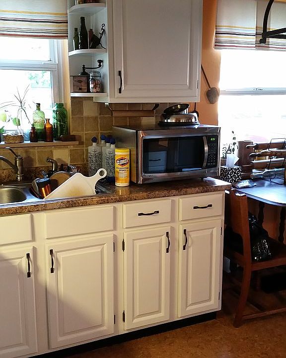 1st image of 17 Farview Ave