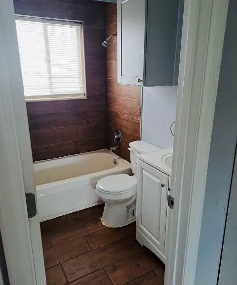 255 N Vine St #1 — Photo 3